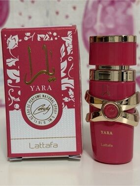 Lattafa Yara Candy 3.4 oz Women
EDP Perfume New in Box Long
Lasting Luxury Fragr